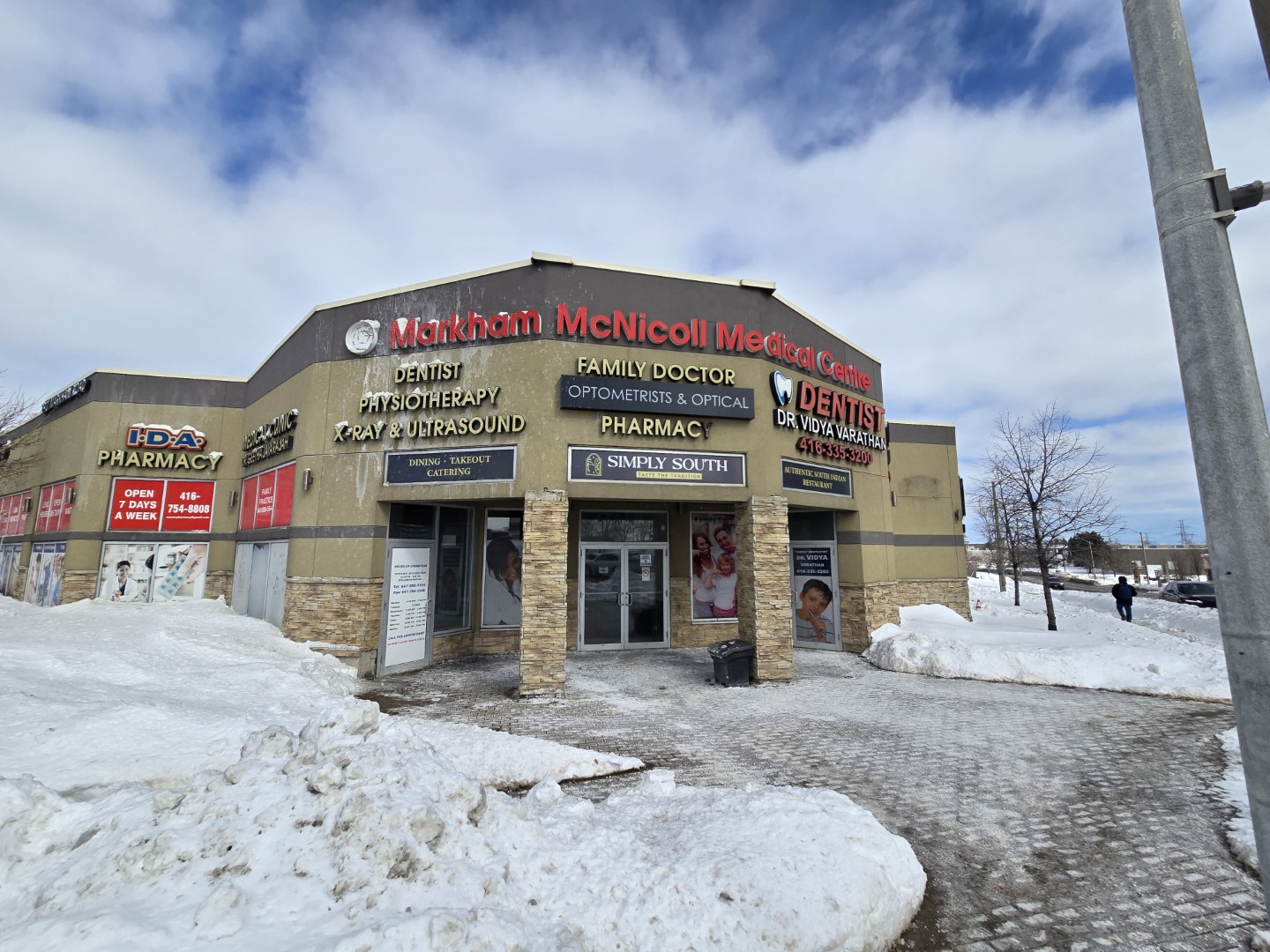 Scarborough Ontario Commercial Plaza